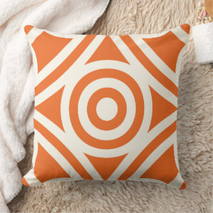 Coussin diamant moderne orange et ivoire du cercle