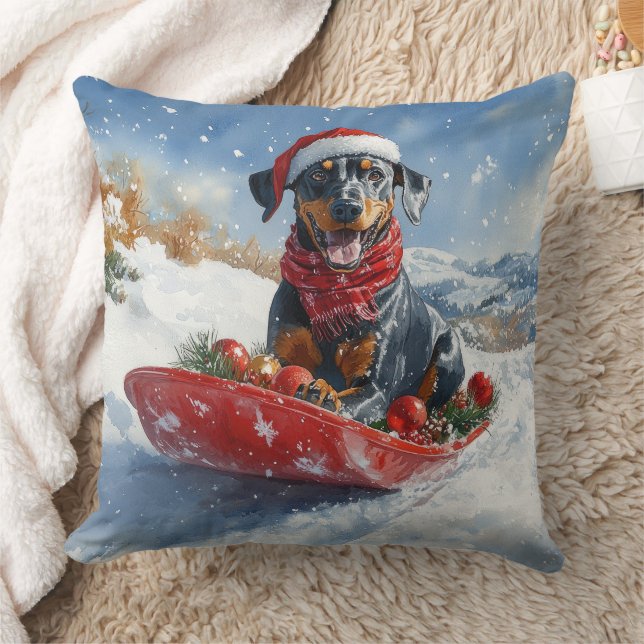 Coussin Doberman Dog in Sledge Let it Neige Noël (Couverture)