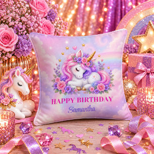 Coussin Douce Licorne Fille Fêtant Son Anniversaire Coussi