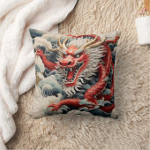 Coussin Dragon à souffle de feu rouge et blanc (Couverture)