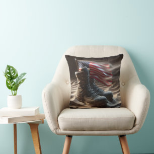 Coussin Drapeau Américain Dans Des Bottes Militaires