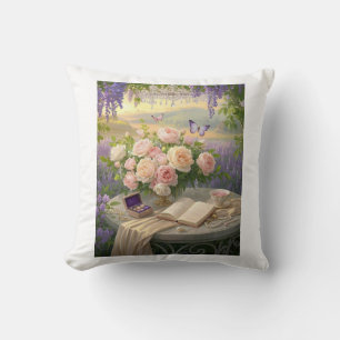 Coussin Dreamy Floral sanctuaire baigné d'or heure lumière