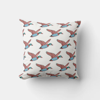 Coussin Ducks can fly!