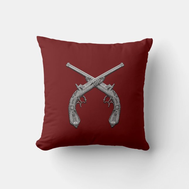 Coussin Duel Antique Guns Maroon (Recto)