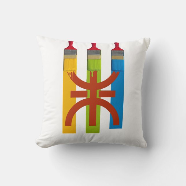 Coussin Dyeing brush paint the Amazigh flag (Recto)