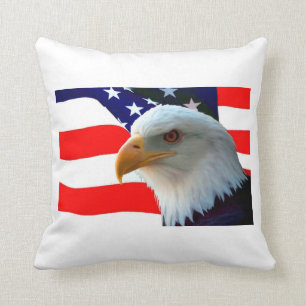 Coussin Eagle chauve américain et drapeau des États-Unis