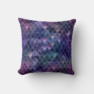 Coussin Écaille de dragon ombrée violette scintillante et