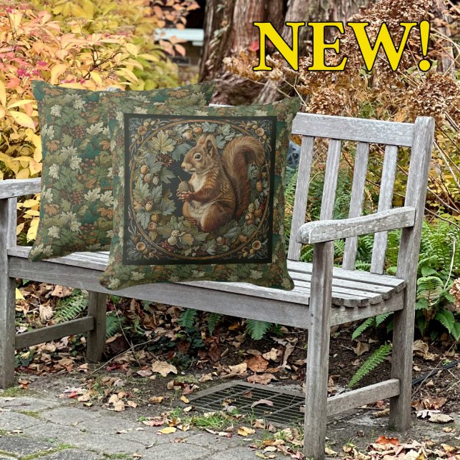 Coussin Écureuil d'automne William Morris (Classic William Morris illustration)
