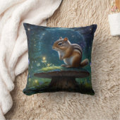 Coussin Écureuil Mignon sur Champignon au Clair de Lune (Couverture)