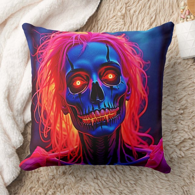 Coussin Eerie Skeleton avec conception de cheveux roses (Couverture)