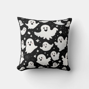 Coussin Éffrayants mignons fantômes : un Motif d'Halloween