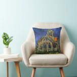 Coussin Eglise à Auvers-sur-Oise par Vincent van Gogh<br><div class="desc">L'église d'Auvers par Vincent van Gogh est une peinture architecturale de post impressionnisme d'art vintage. Vue extérieure d'une église aux vitraux et personnage se dirigeant vers la Chapelle par un chemin pavé. À propos de l'artiste : Vincent Willem van Gogh (1853-1890) fut l'un des peintres Post impressionnistes les plus célèbres...</div>