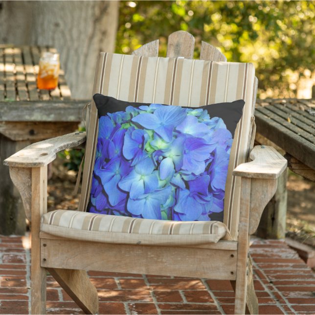 Coussin Elégant bleu floral bleu rose hydrangée bleue (Chaise)