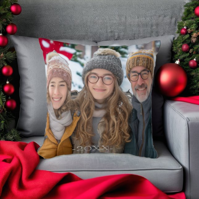 Coussin Elegant Grey une photo Snowflakes (Elegant Grey one photo Snowflakes Throw Pillow)