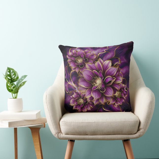 Coussin Élégant modèle floral violet et or (Chaise)