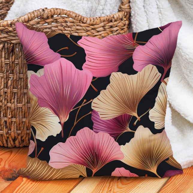 Coussin Élégant rose or Ginko Feuille noir (Elegant pink and gold ginko on black decorator pillow)