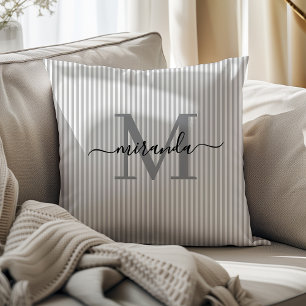 Coussin Élégantes rayures grises et blanches Monogramme No