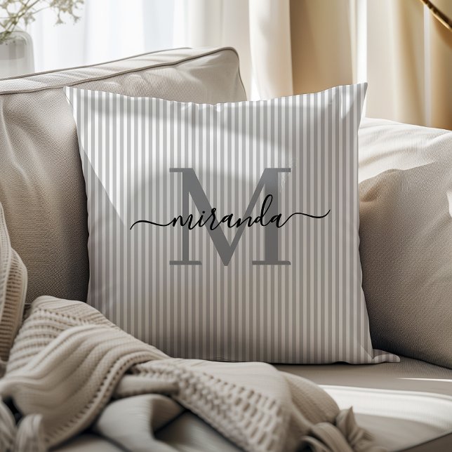 Coussin Élégantes rayures grises et blanches Monogramme No (Créateur téléchargé)