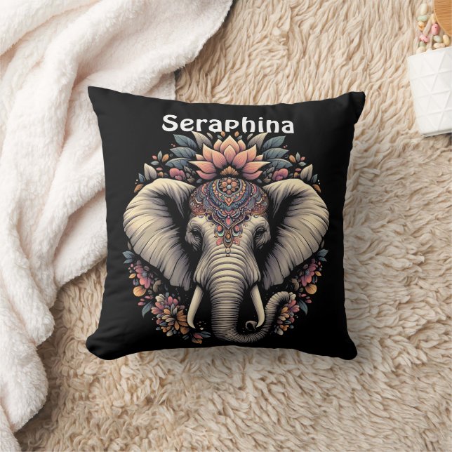 Coussin éléphant à motifs floraux dans la nature (Couverture)