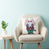 Coussin Elephant comme Marié avec Costume.PNG (Chaise)