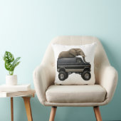 Coussin Elephant Driving 4x4 Van (Chaise)