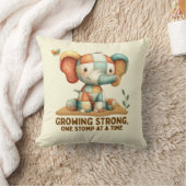 Coussin Éléphant Patchwork “Grandir en force (Couverture)