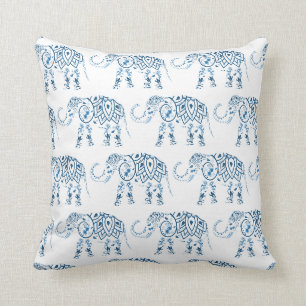 Coussin Éléphant Tribal Bleu Mandala sur Fond Blanc