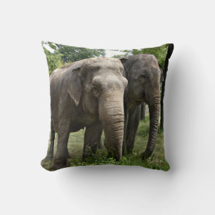 Coussin Éléphants asiatiques côte à côte