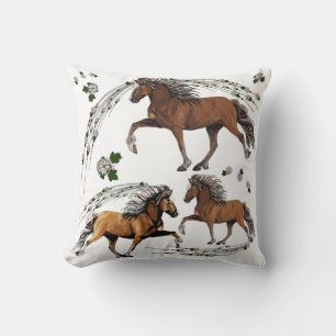 Coussin Elska Gaited Horse et les fleurs