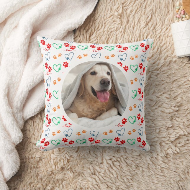 Coussin Empreintes de pattes de CHIENS mignons et COEURS A (Couverture)