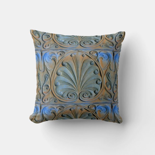 coussin en pierre découpé (Recto)