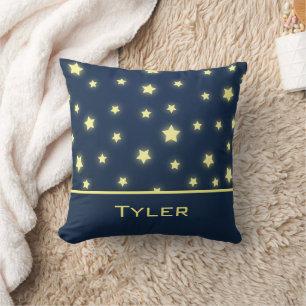 Coussin Étoiles jaunes lumineuses sur fond bleu marine P