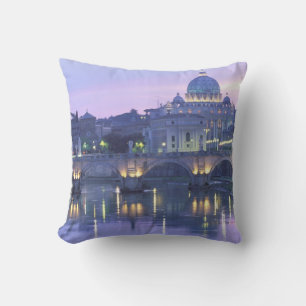 Coussin Europe, Italie, Rome, Le Vatican. St-Pierre