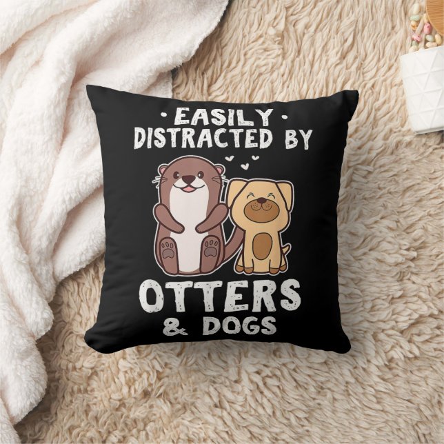 Coussin Facilement Distrait Par Les Loutres Et Les Chiens  (Couverture)