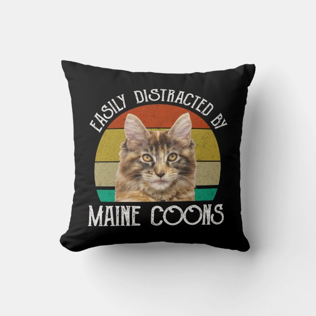 Coussin Facilement Distrait Par Les Maine Coons (Recto)