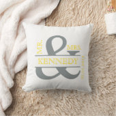 Coussin fait sur commande de mariage de souvenir (Couverture)