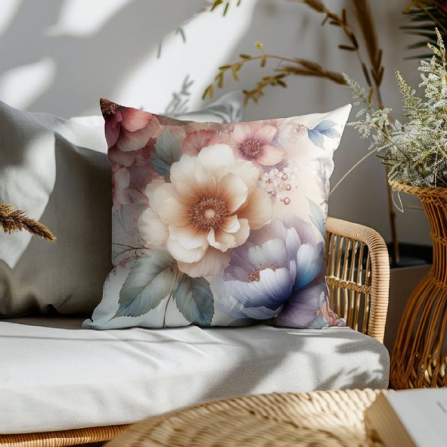 Coussin Fantaisie florale aquarelle (Créateur téléchargé)
