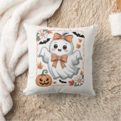 Coussin Fantôme de dentelle effrayant Halloween (Couverture)