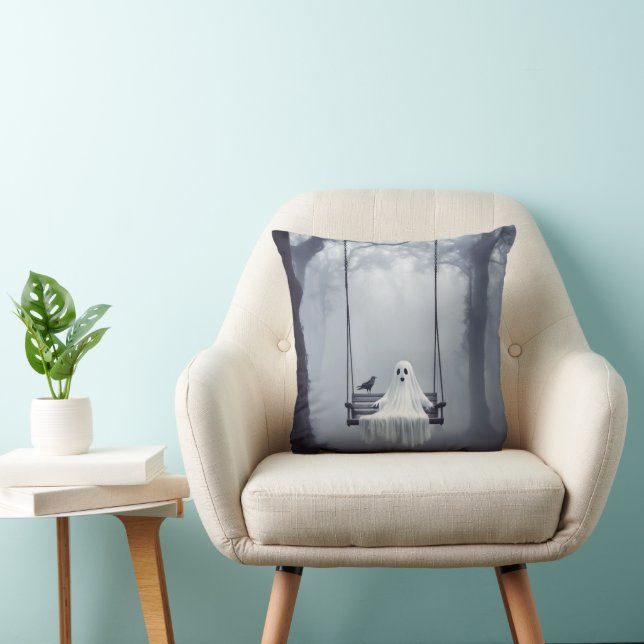 Coussin Fantôme Sur Une Chaîne Avec Corbeau (Chaise)