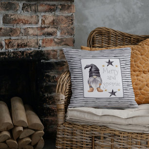 Coussin Farmhouse Winter Gnome sur Buffalo pour Noël