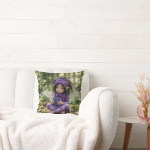 Coussin Fée Dans Le Violet