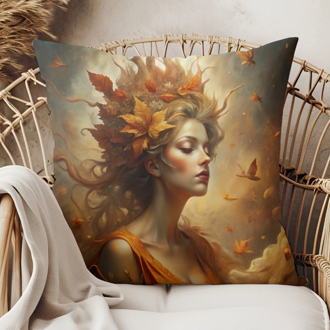 Coussin Fée de forêt d'automne - Boho d'automne confortabl (Autumn Forest Fairy – Cozy Fall Boho Throw Pillow on a boho rattan armchair.)
