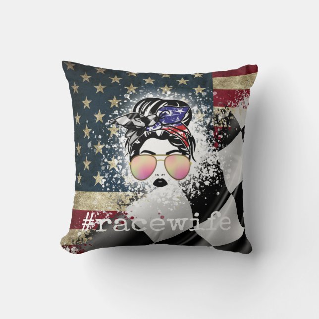 Coussin Femme de race (Recto)