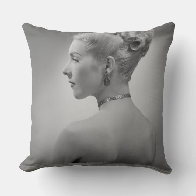 Coussin Femme élégante (Recto)