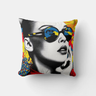 Coussin Femme pop art avec lunettes de soleil
