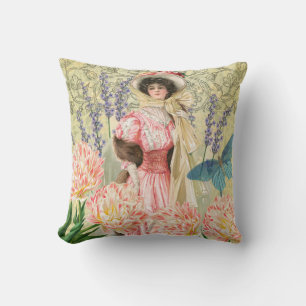 Coussin Femme victorienne florale rose Régence