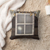 Coussin Fenêtre de grange rustique en dentelle romantique  (Couverture)