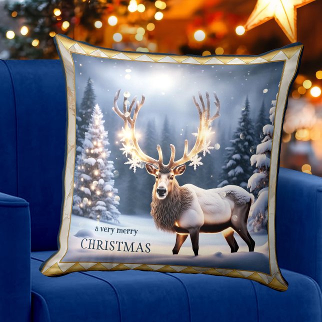 Coussin Festivals Lumières Reindeer Art animal de Noël (Christmas pillow featuring a festive reindeer with sparkling lights in a snow covered landscape )