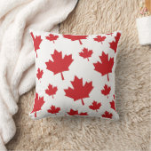 Coussin Feuille d'érable canadienne (Couverture)
