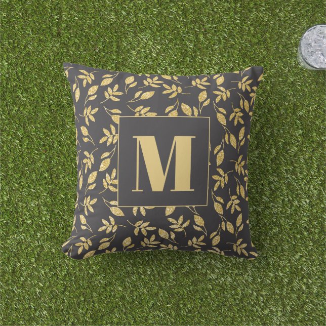 Coussin Feuilles dorées Monogramme noir Moderne Élégant  (Herbe)
